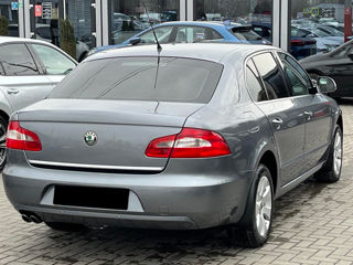 Skoda Superb foto 5