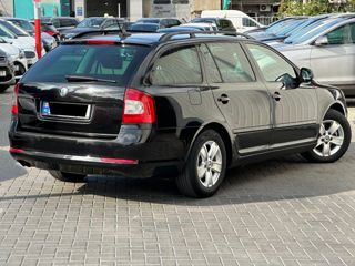 Skoda Octavia foto 3