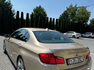 BMW 5 Series foto 3