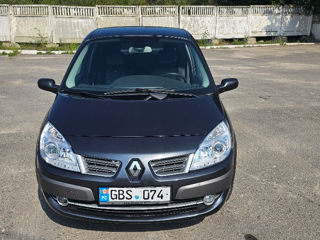 Renault Scenic foto 2