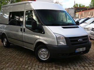 Ford Transit 2.2 115 cai foto 3