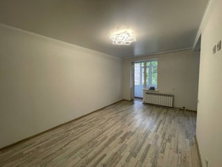 Apartament cu 2 camere, 40 m², 6 cartier, Bălți