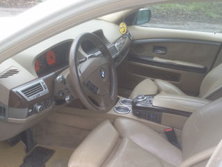BMW 7 Series фото 4