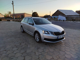 Skoda Octavia foto 2