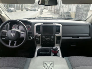 Dodge Ram foto 9