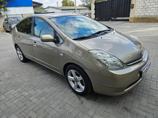 Toyota Prius foto 3