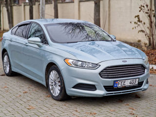 Ford Fusion foto 3