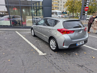 Toyota Auris foto 4