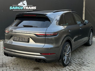 Porsche Cayenne foto 6