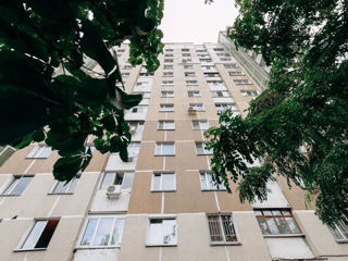 Apartament cu 3 camere, 70 m², Râșcani, Chișinău foto 1