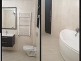 Apartament cu 5 camere sau mai multe, 127 m², Centru, Bălți foto 2