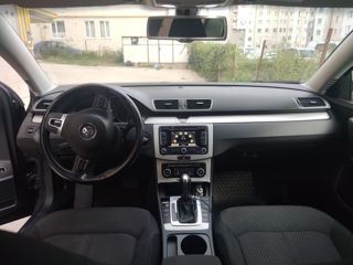 Volkswagen Passat foto 9