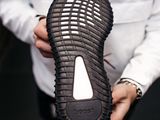 Adidas Yeezy Boost 350 V2 Holiday foto 4