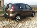 Renault Scenic foto 2