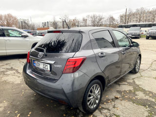 Toyota Yaris foto 4