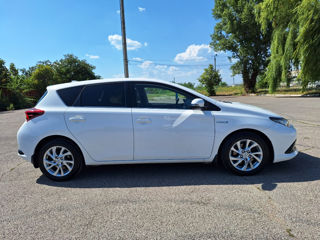 Toyota Auris foto 6