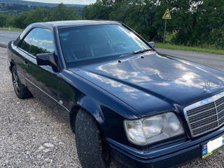 Mercedes Series (W124) foto 3