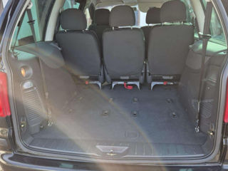 Volkswagen Sharan foto 10