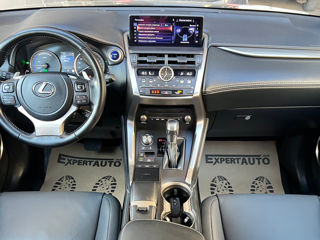 Lexus NX Series foto 9