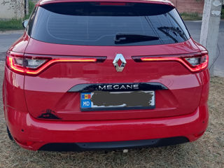 Renault Megane foto 2