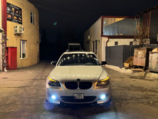 BMW 5 Series foto 4