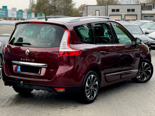 Renault Grand Scenic foto 3