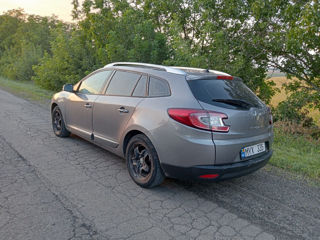 Renault Megane foto 3