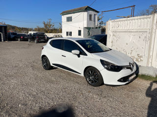 Renault Clio foto 2