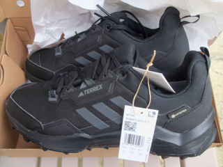 Кроссовки   Adidas foto 2