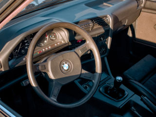 BMW 3 Series foto 5