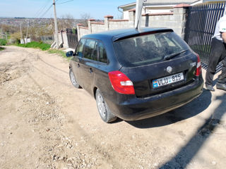 Skoda Fabia foto 1