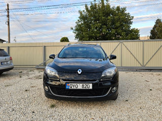 Renault Megane foto 2