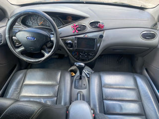 Ford Focus foto 12