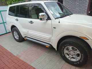 Mitsubishi Montero Sport foto 3