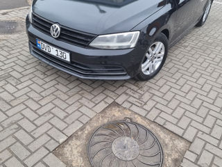 Volkswagen Jetta foto 10