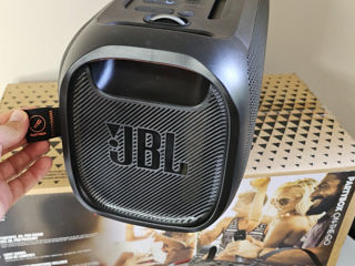 Jbl Partybox On The Go foto 6