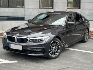 BMW 5 Series foto 3