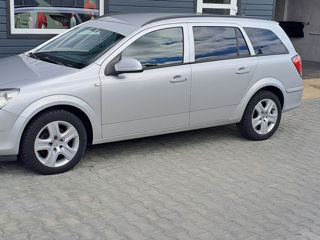 Opel Astra foto 2