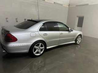 Mercedes E-Class foto 6