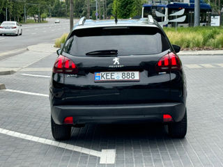 Peugeot 2008 foto 4