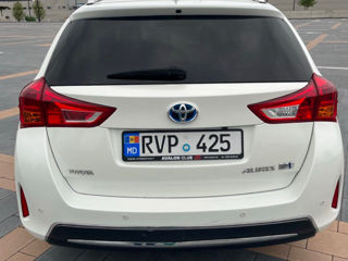 Toyota Auris foto 6