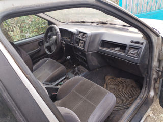 Ford Sierra foto 4