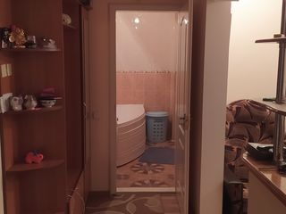 Apartament cu mobila si garaj negociabil foto 6