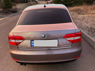 Skoda Superb foto 6