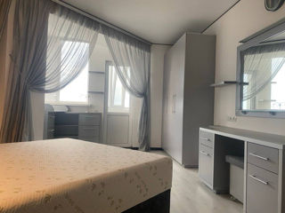 Apartament cu 2 camere, 86 m², Centru, Chișinău foto 4