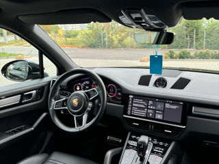 Porsche Cayenne foto 8