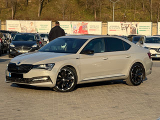 Skoda Superb foto 3