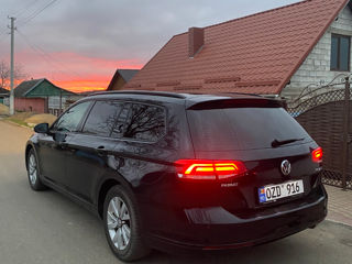 Volkswagen Passat foto 8