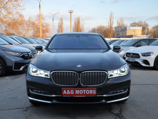 BMW 7 Series foto 2