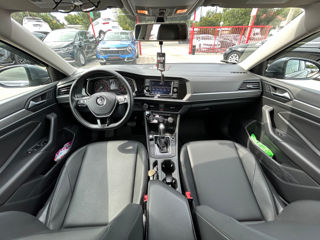 Volkswagen Jetta foto 15